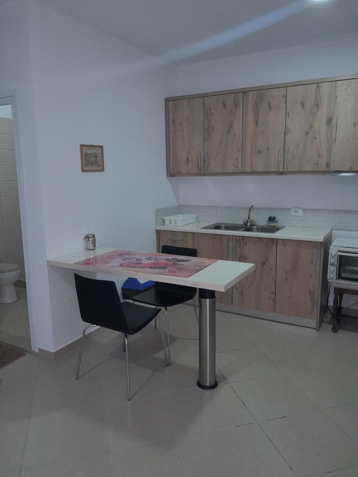 Sofia'S Rooms Himare Rum bild